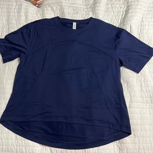 Lululemon top